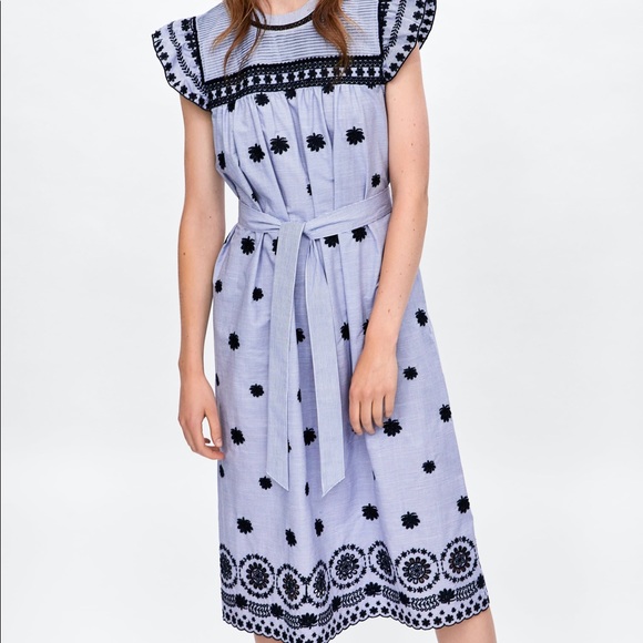 ZARA BLOGGERS FAV EMBROIDERED FLORAL MIDI STRIPED DRESS NEW WITH TAGS MEDIUM - Picture 6 of 14